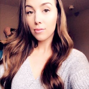 Meet your Posher, Marissa